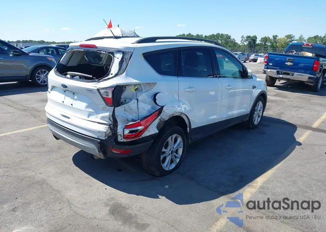 1FMCU0GD6HUD15332: 43115081