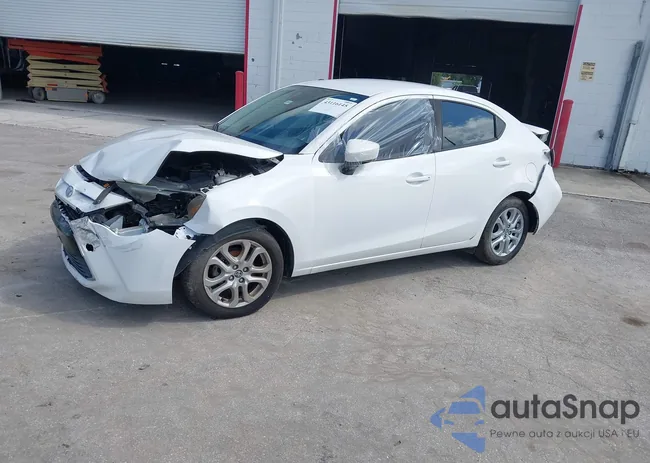 3MYDLBYV5HY176291: 43116145