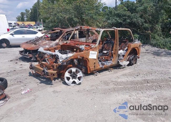 1C4HJXDN8LW220728: 43116349