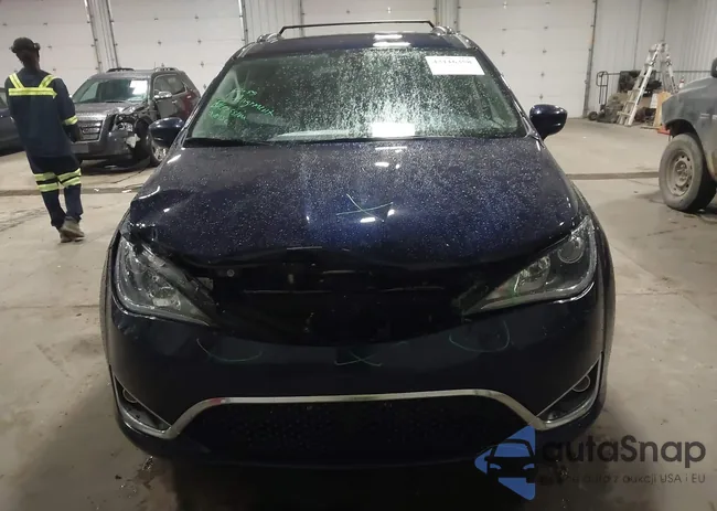 2C4RC1BG0JR128597: 43116358