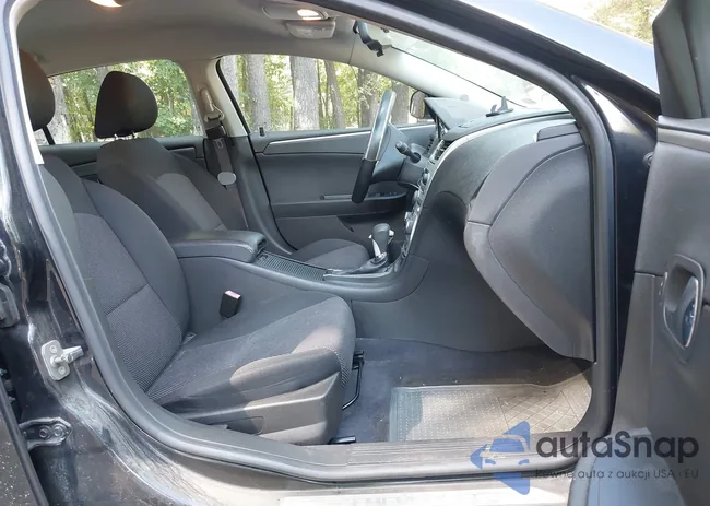 1G1ZC5E01CF300838: 43116390