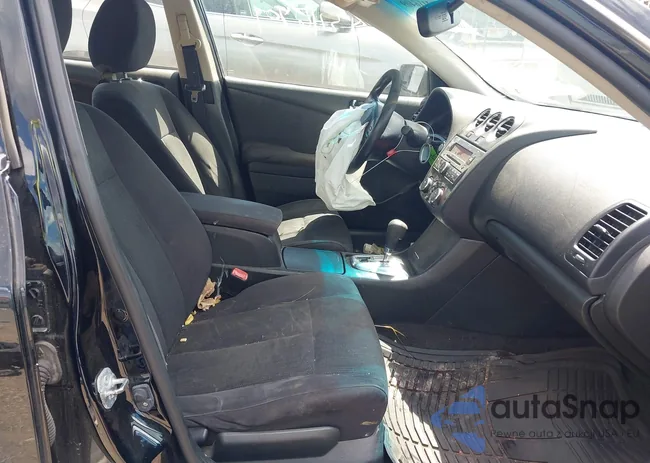 1N4AL2AP2CC213043: 43116409