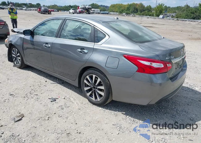 1N4AL3AP5HC274741: 43116442