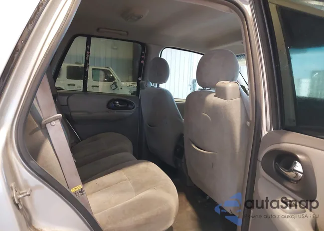 1GNDT13S052272000: 43116530