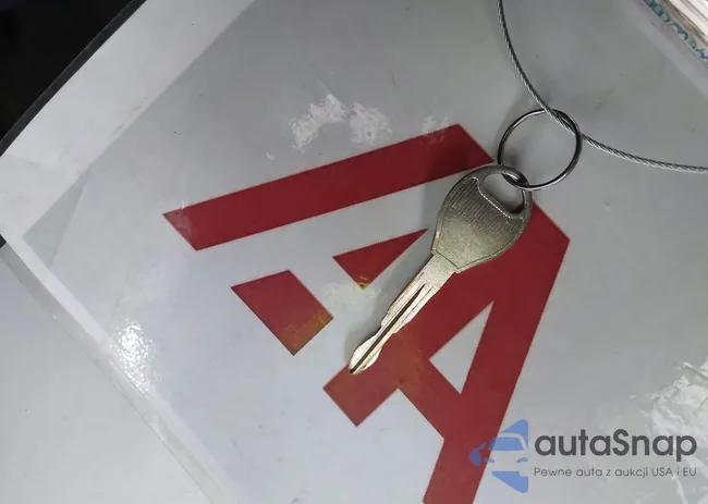 1N6AD06U67C439261: 43116534