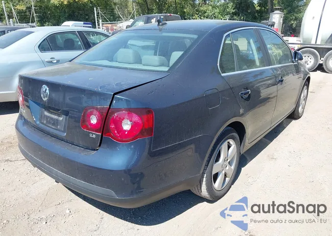 3VWRM71K98M003103: 43116584