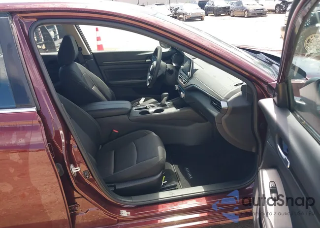 1N4BL4DV2SN303967: 43116589