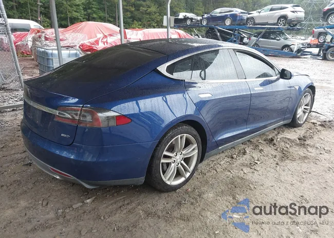 5YJSA1E29FF118130: 43116686