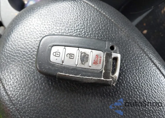 KMHTC6AE8FU237673: 43115702