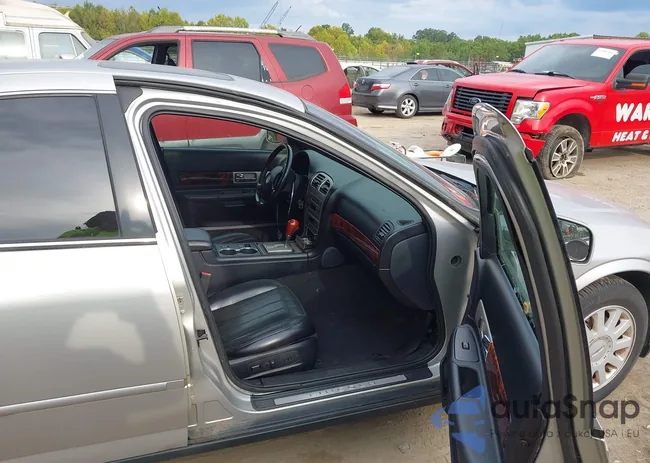 1LNHM86S53Y668182: 43115846