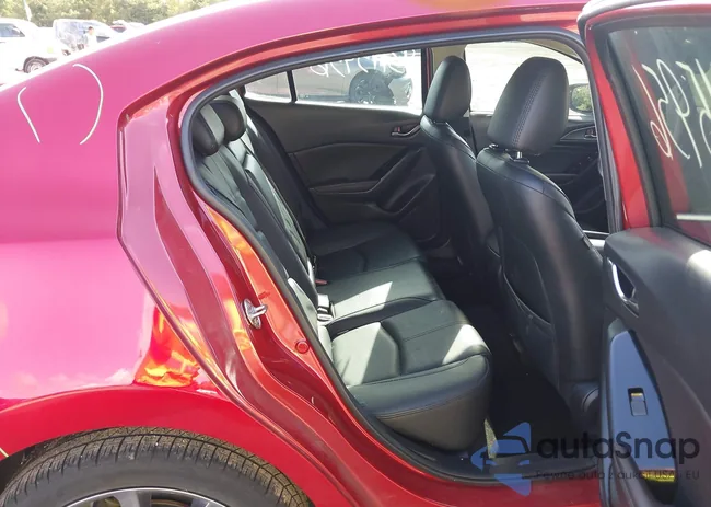 3MZBN1W39JM249779: 43115956