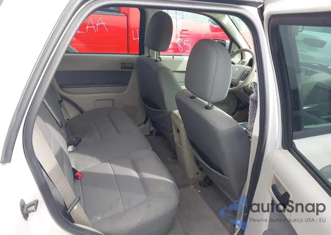 1FMCU4K33AKA81416: 43115983