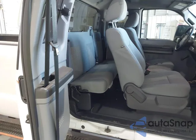 1FT7X2B62CEC58695: 43115999