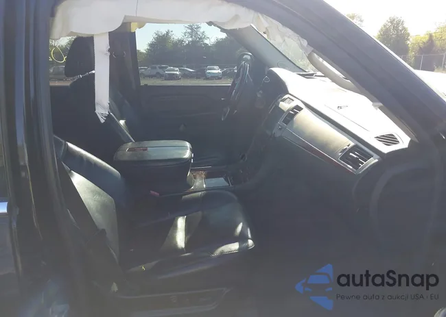 1GYEC63837R387452: 43116021