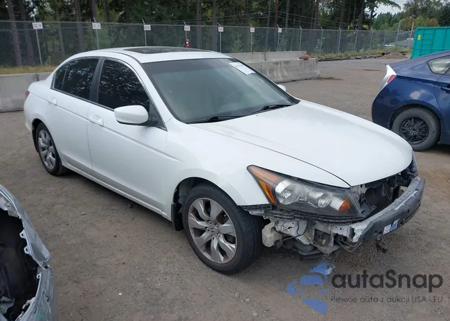 1HGCP26808A075337: 43117109