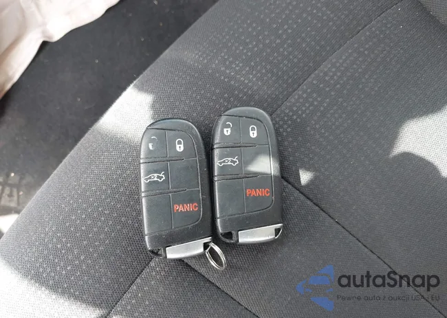 1C3CCCAB4FN655171: 43117128