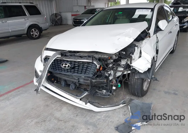 KMHE24L17GA020127: 43117140