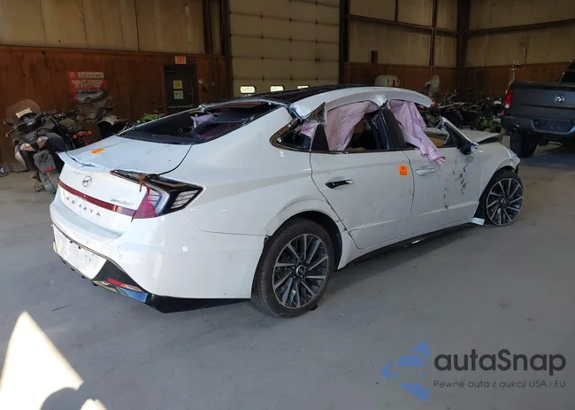 KMHL34J2XNA168673: 43117573