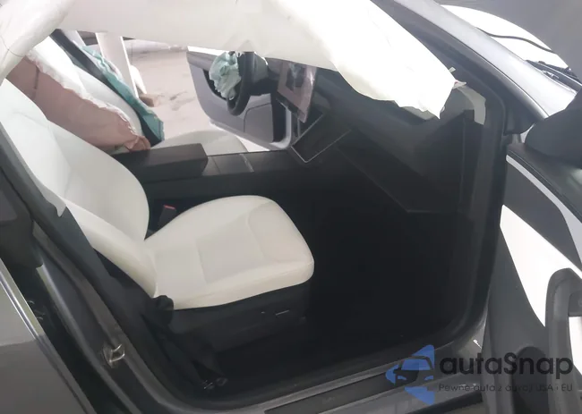 7SAYGDEE4TA454820: 43117629