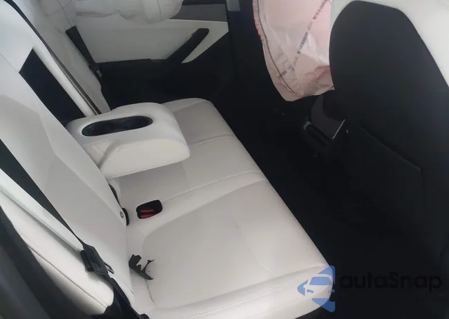 7SAYGDEE4TA454820: 43117629