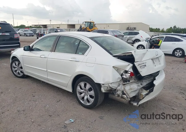 1HGCP36878A035178: 43116800