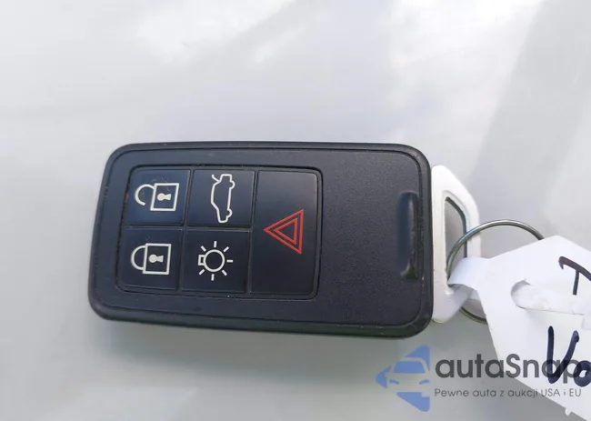 YV440MRU8H2124657: 43116953