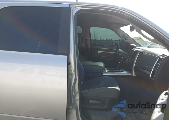 1C6RR6LT6HS536299: 43118124