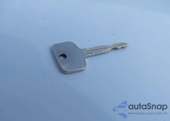 4T1BG22K3WU216162: 43118175