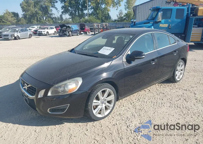 YV1902FH1B2003085: 43118391