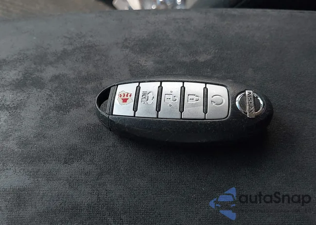 1N4AL3AP6EC900180: 43118592