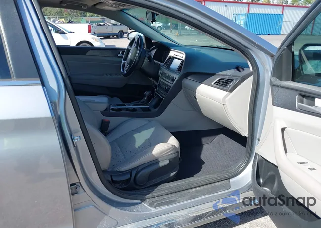 5NPE34AF7HH568901: 43118606