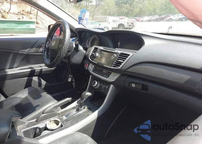 1HGCR2F80FA046489: 43118642