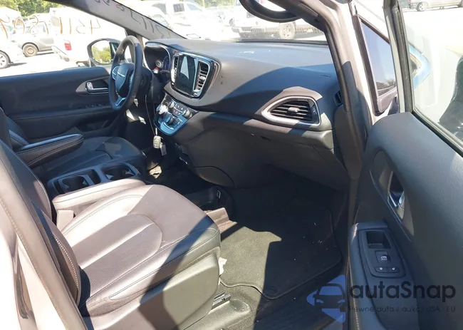 2C4RC1BG9SR532306: 43117809