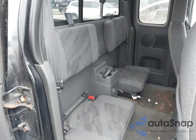 1GCDT196348174092: 43117818