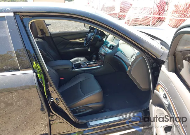 JN1AY1PP0FM170062: 43117892