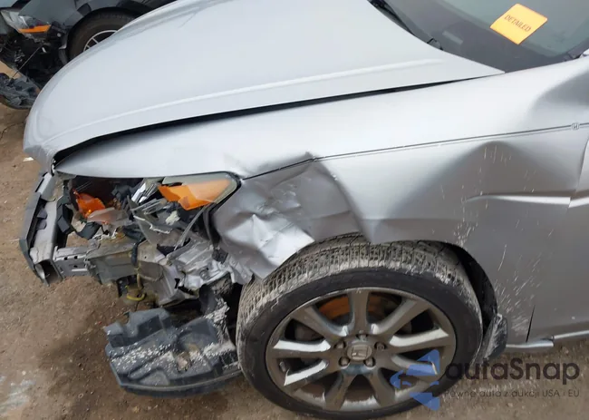 1HGCP3F83AA019291: 43117972