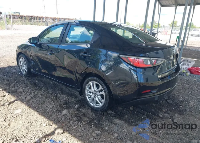 3MYDLBYVXHY157588: 43119124