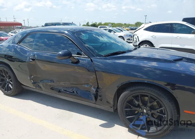 2C3CDZAG9HH633724: 43119147