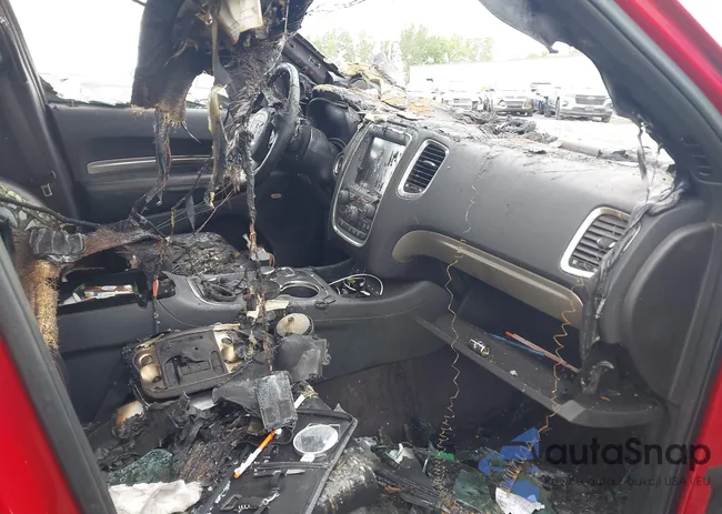 1C4SDJCT7HC890628: 43119387