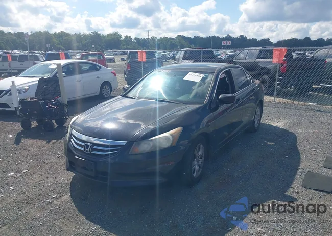 1HGCP2F64CA244413: 43119398