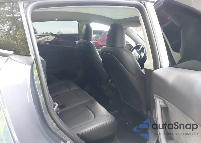 7SAYGDEE6PA052156: 43119558