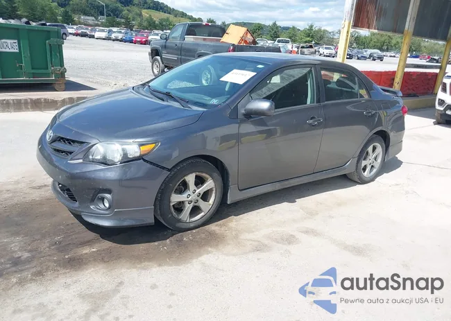 2T1BU4EE5BC555477: 43119617