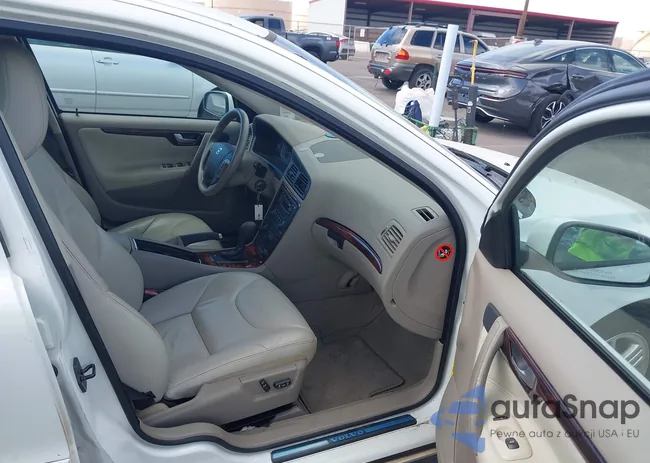 YV1SW592262585194: 43119649