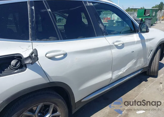 5UX43DP02R9W77967: 43118737