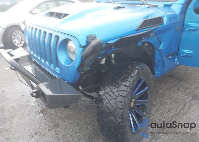 1C4HJXDN8NW235751: 43118838