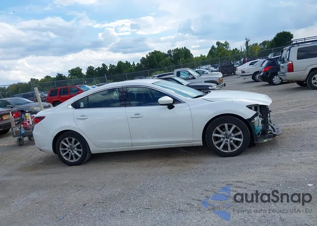 JM1GJ1U55G1468883: 43118890