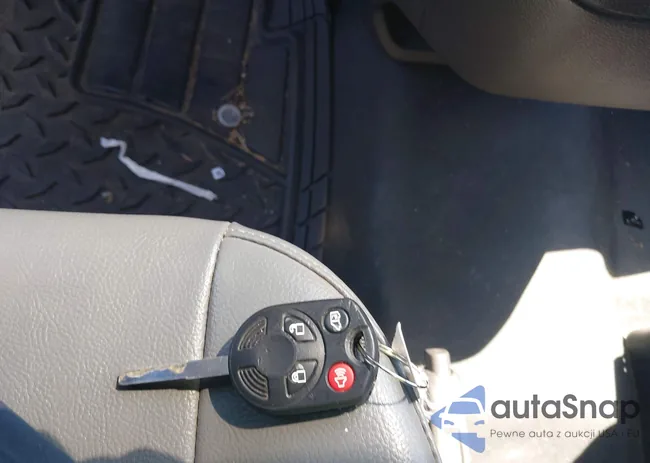 1FTYR2CM4KKB00841: 43118975