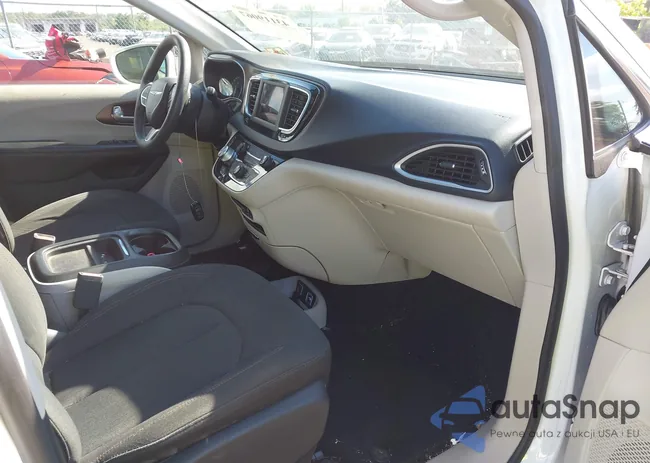 2C4RC1FG3JR323071: 43119067