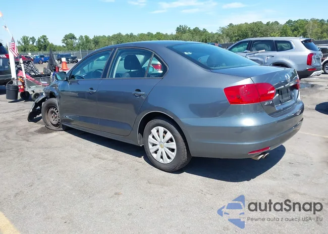 3VW2K7AJ0DM402300: 43120113