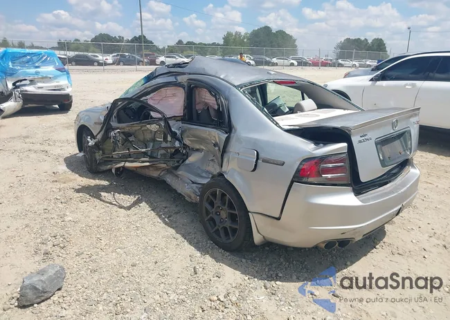 19UUA76557A047122: 43120208